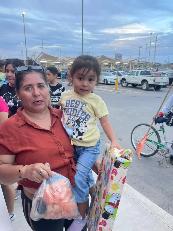 Entrega de Juguetes